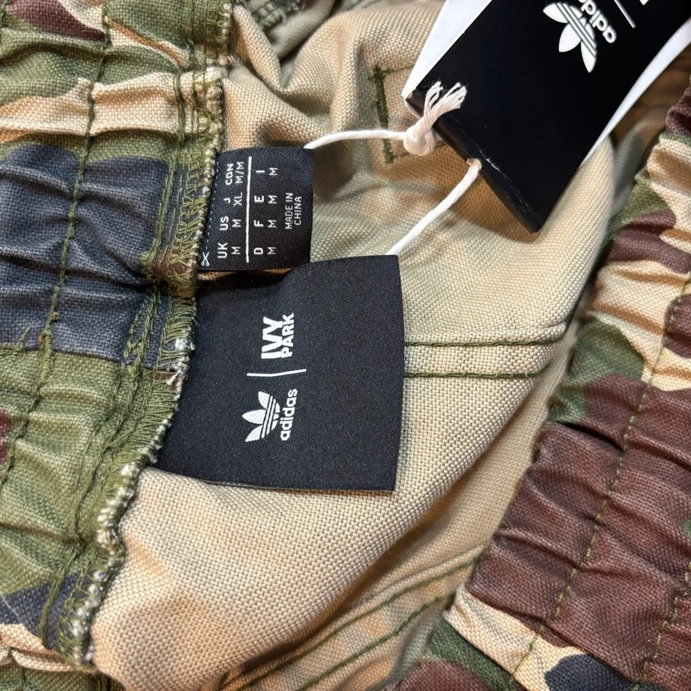 Adidas X IVY PARK Men's Camouflage Cargo Pants with Orange Accents - Picture 4 of 8
